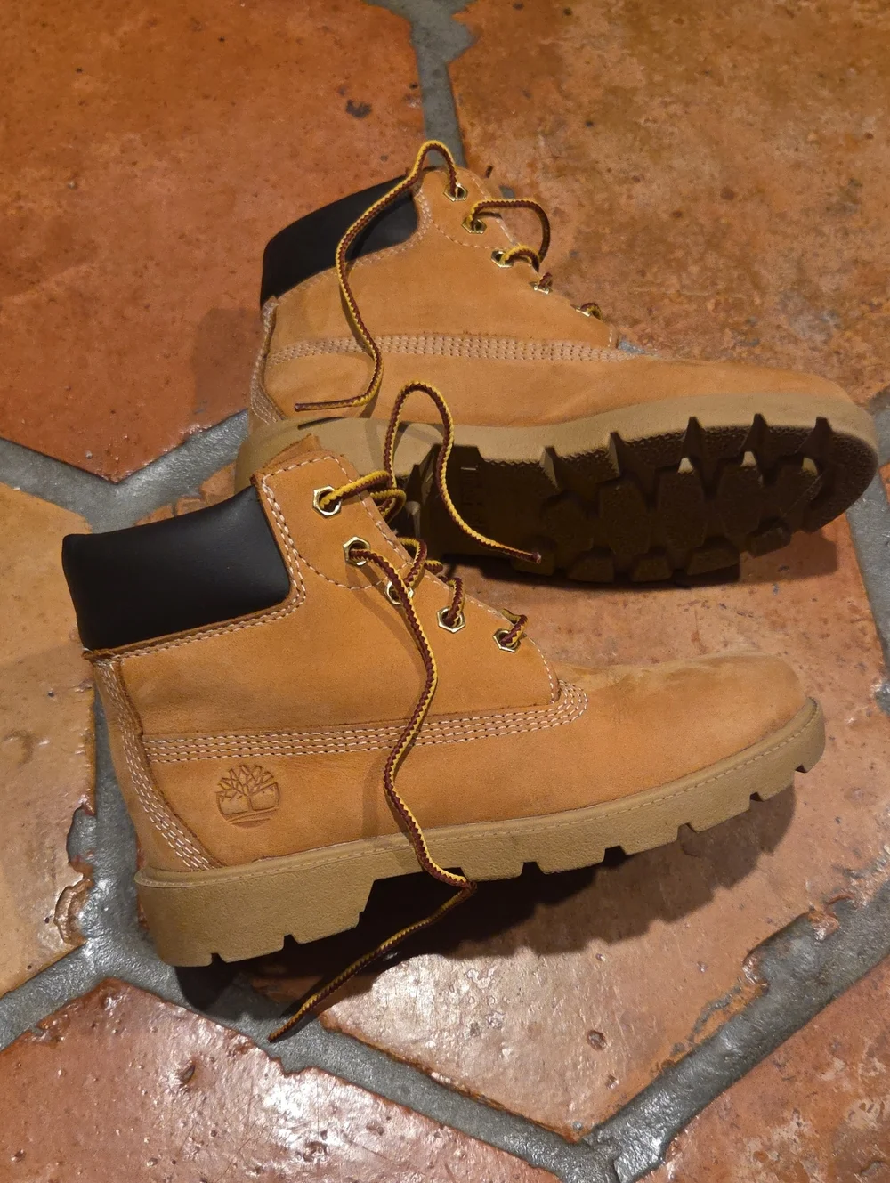 Timberland Kids Leather Tan Lace-Up Boots